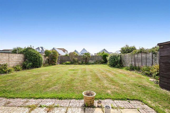 9, Owers Way, Nr Chichester photo 3