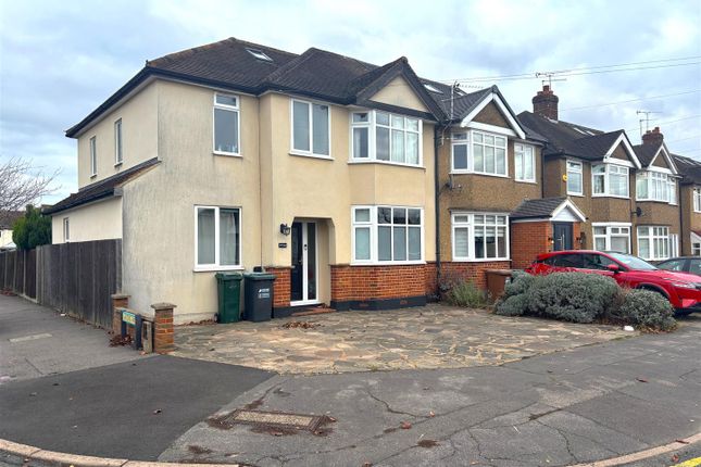 Malvern Way - Front 2.Jpg