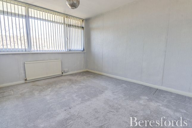 10, Pompadour Close, Brentwood photo 4