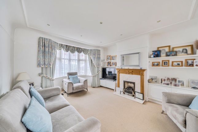 6, Drummond Drive, Stanmore photo 2