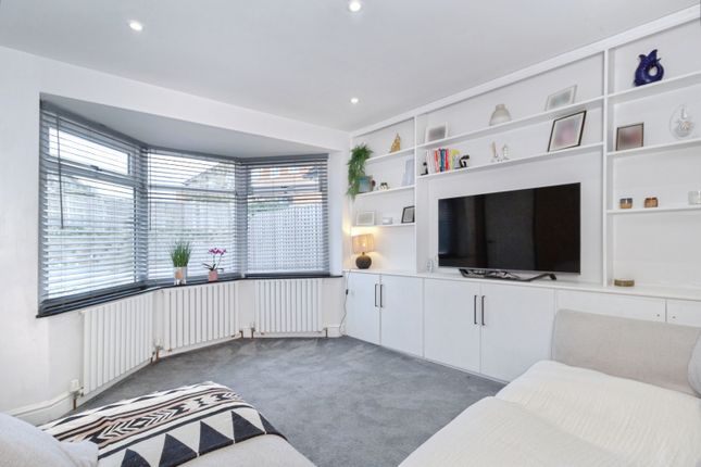 83, Wintersdale Road, Leicester photo 2