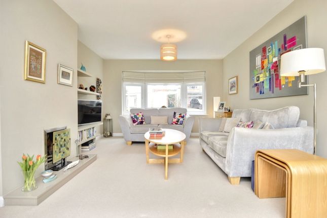 36, Ferndale Park, Stourbridge photo 3