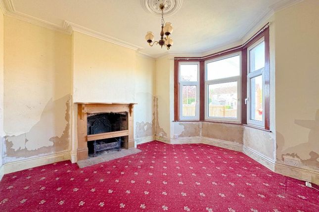 30, Woodmarsh, Trowbridge photo 2