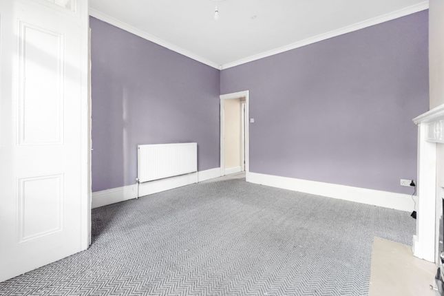 13, Beech Street, Burnley photo 4