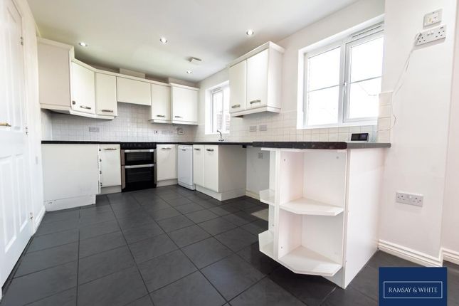 3, Meadow Close, Merthyr Tydfil photo 4