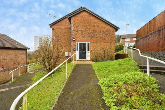 27,, Devon View, Swansea photo 2
