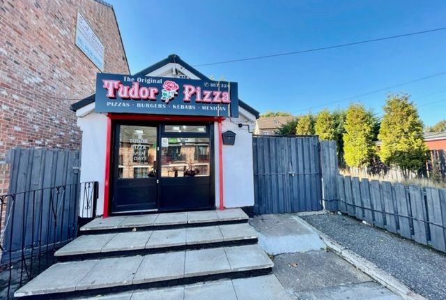 Restaurant/cafe for sale in Ballfield Ln, Darton