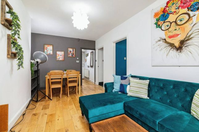 Thumbnail Flat to rent in Florida Street, London