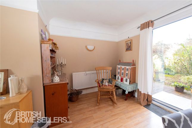 Detached house for sale in Hillmorton Road, Rugby, Warwickshire