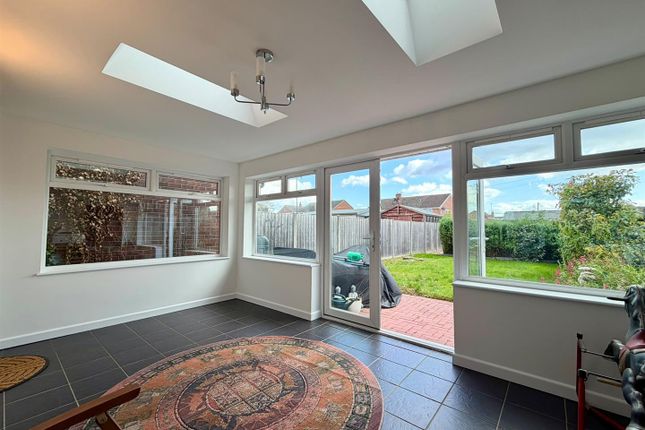 Trenchard Avenue, Hereford photo 4