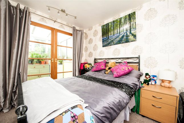 3 bed terraced house for sale in Viewlands, Upper Luton Road, Chatham ...