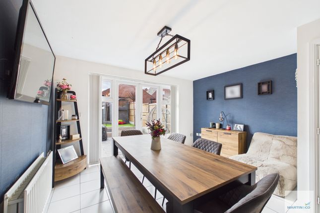 10, Dexters Grove, Nottingham photo 4