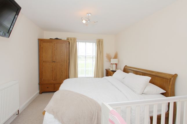 Flat for sale in Clatford Manor House, Andover, Andover