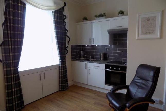 37C Reid St, Dunfermline, KY12 &EE, Dunfermline photo 5