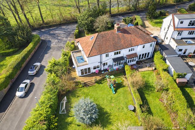 175 Hillbark Road, Wirral photo 2