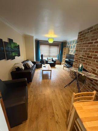 14, LEICESTER photo 4