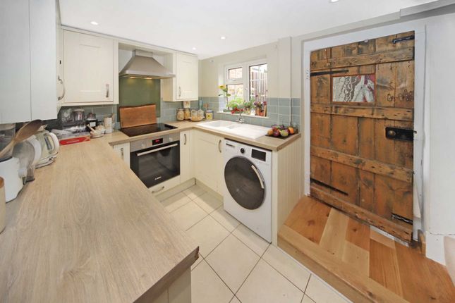 Terraced house for sale in Chapel Street, Tring