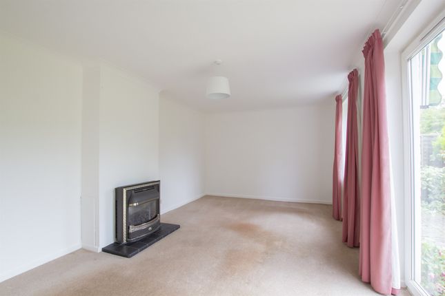 7, Spring Close, Cambridge photo 2