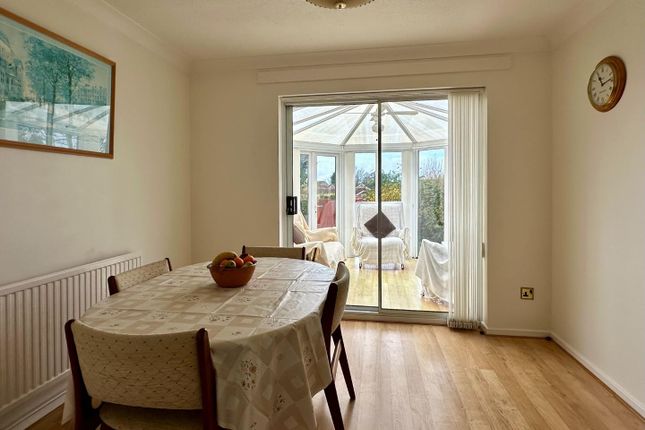 Detached house to rent in Porlock Drive, Sully, Penarth