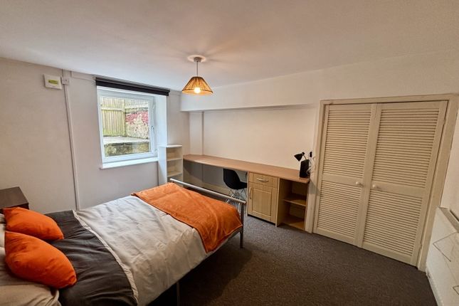 Quarry Mount Terrace Woodhouse, Leeds photo 4