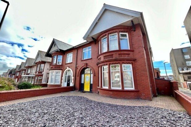 Thumbnail Property to rent in King George Avenue, Blackpool