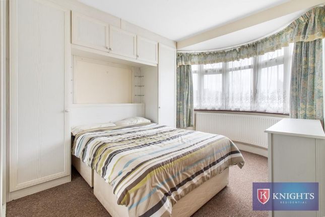 End terrace house for sale in Westmoor Gardens, London