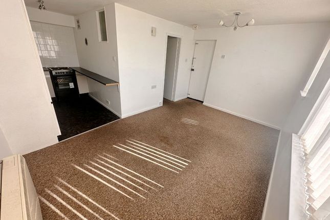 9, Westlands Court, Thornton Cleveleys photo 4