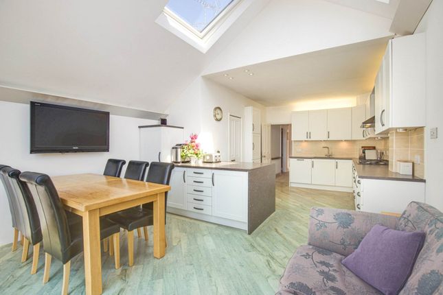 25a, Priest Hill, Reading photo 4