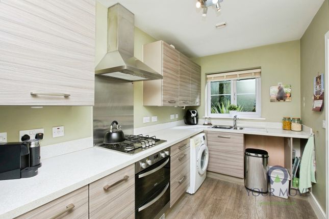 14, Thorntree Lane, Burton-on-Trent photo 3