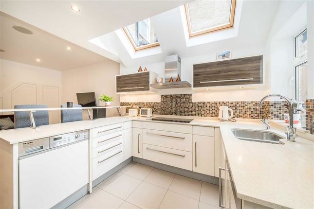 17, Springfield Road, Teddington photo 3