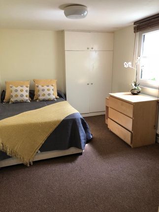 Thumbnail Shared accommodation to rent in Marle Hill Parade, St Pauls Cheltenham, Cheltenham, Gloucestershire