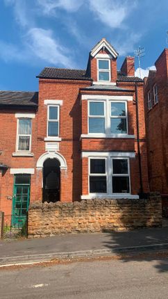 Terraced house to rent in Albert Grove, Nottingham