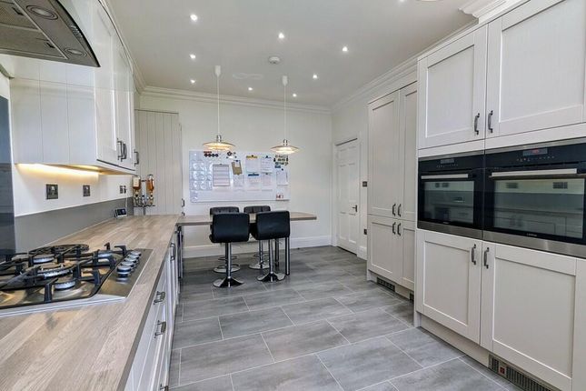 30 Green Street, Enfield photo 3