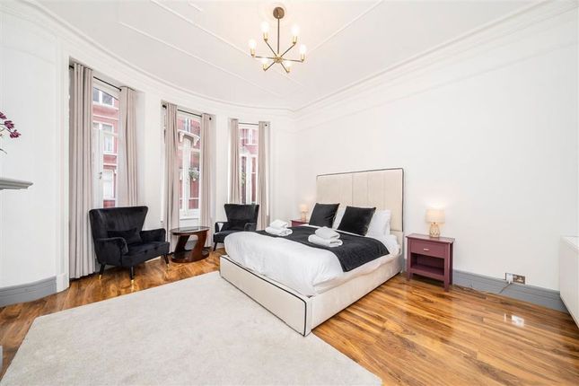 Flat 12B, Hyde Park Mansions, Cabbell Street, London photo 4