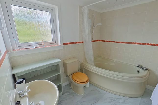 3, Macdonald Green, Thurso photo 4