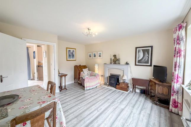 5, Paxton Place, Buxton photo 3