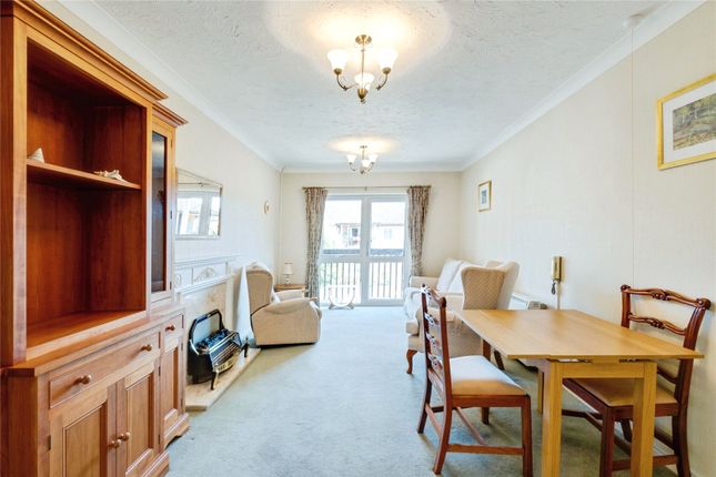 62, St Marys Mews, Ferndown photo 4