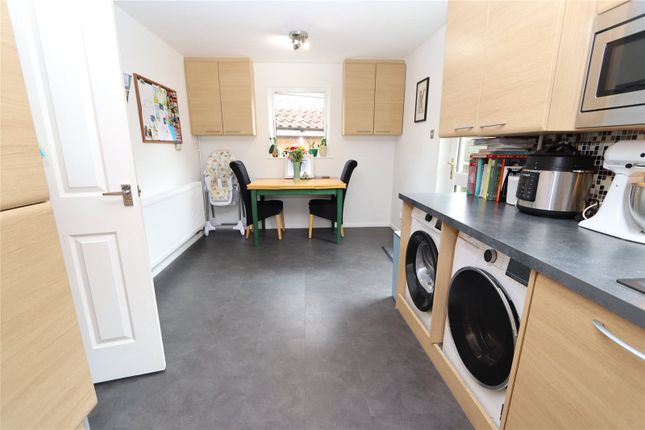 7, Cropwell Bishop, Milton Keynes photo 4