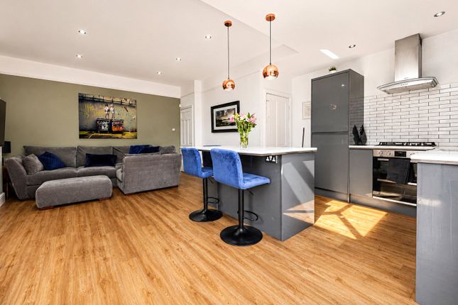 104, Cherry Tree Lane, Greater Manchester photo 5