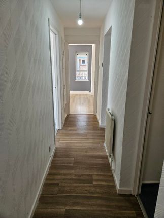 14, Harrington Court, Hertford Heath photo 2