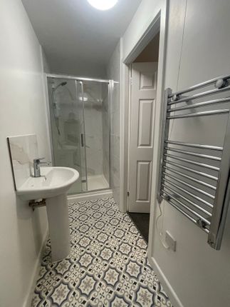 Flat 6, Wolverhampton photo 4