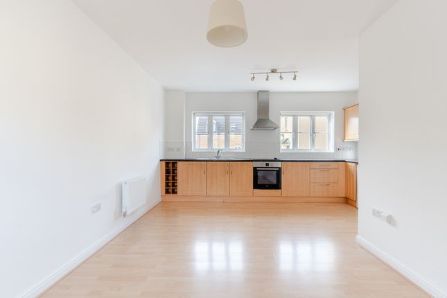 106 Shepherds Walk, Bristol photo 4