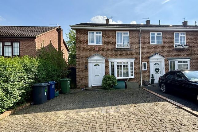 Thumbnail Semi-detached house for sale in High Wycombe, Buckignhamshire