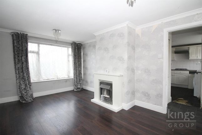 75, Jerounds, Harlow photo 4
