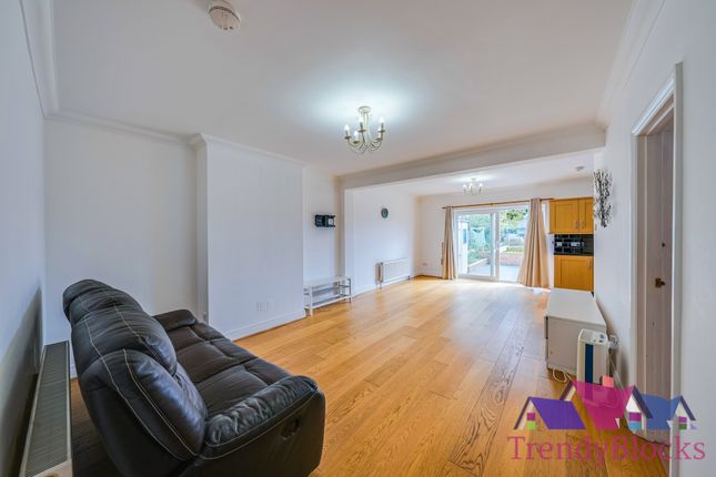 75, Havelock Road, Dartford photo 3