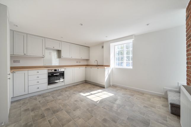 20, Church End, Newton Longville photo 4