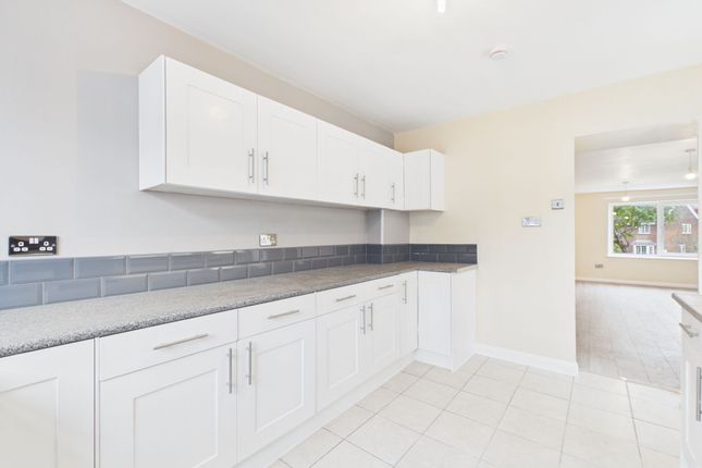 5 Green Terrace, Milford Haven photo 4
