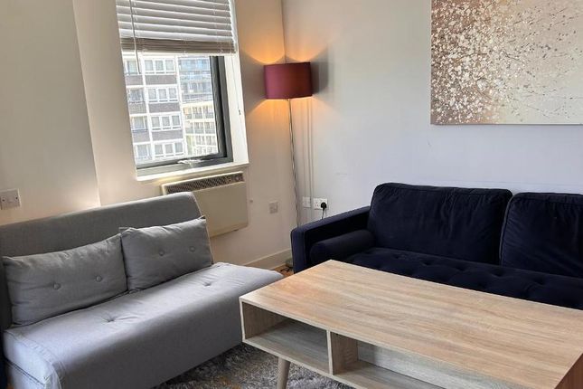 Flat 16, Murray Grove, London photo 3