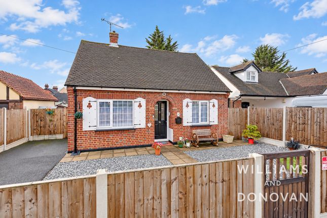 2-bed bungalow on Melcombe Road, South Benfleet, £400,000