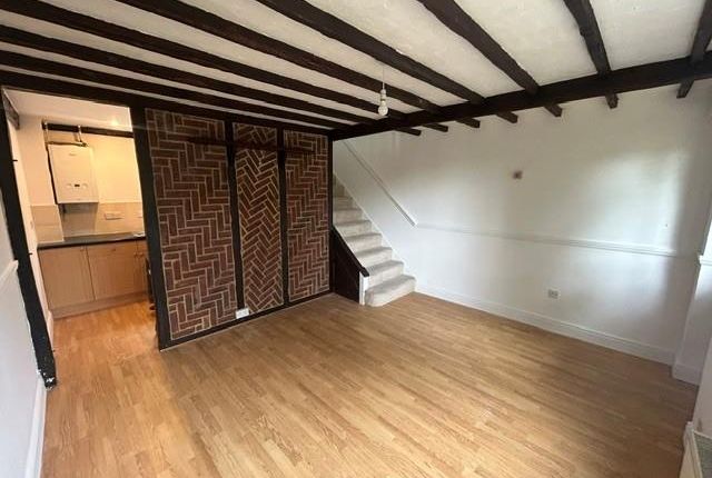 52, Bickney Way, Leatherhead photo 4
